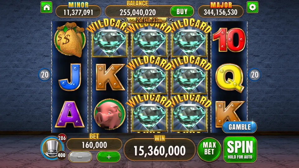 Golden Vault — Stacked Diamond Wildcards on the reels